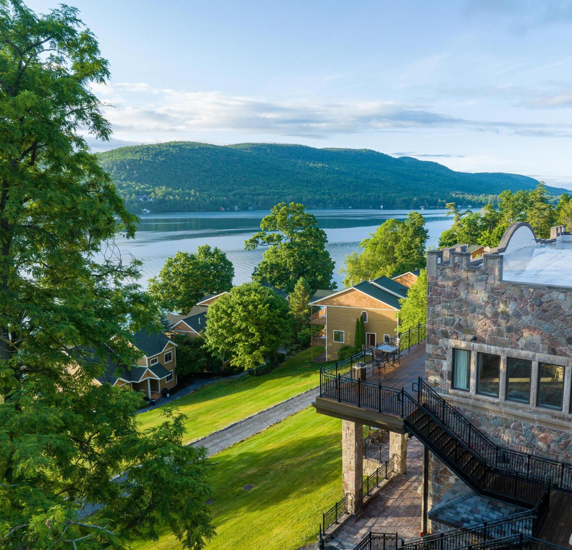 The Inn At Erlowest Lake George Eksteriør billede